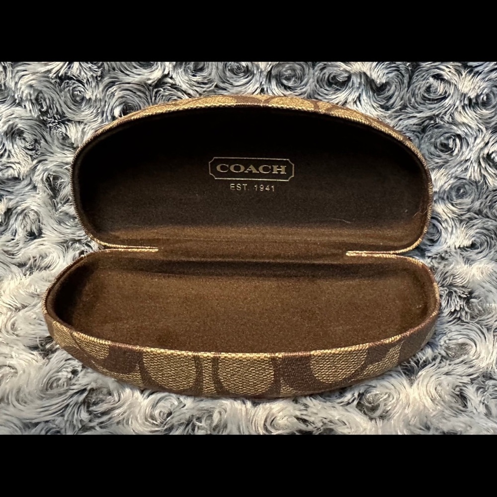 Coach Signature Tan Brown Hard Clam Shell Eye Glasses Sunglasses Case Logo